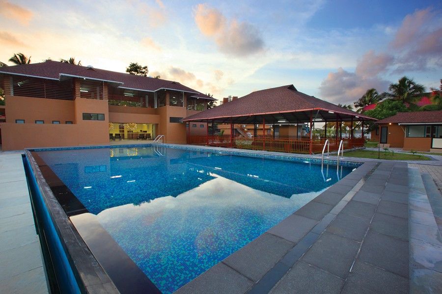 Hotel Grand Ayur Island Perumbalam Exterior foto