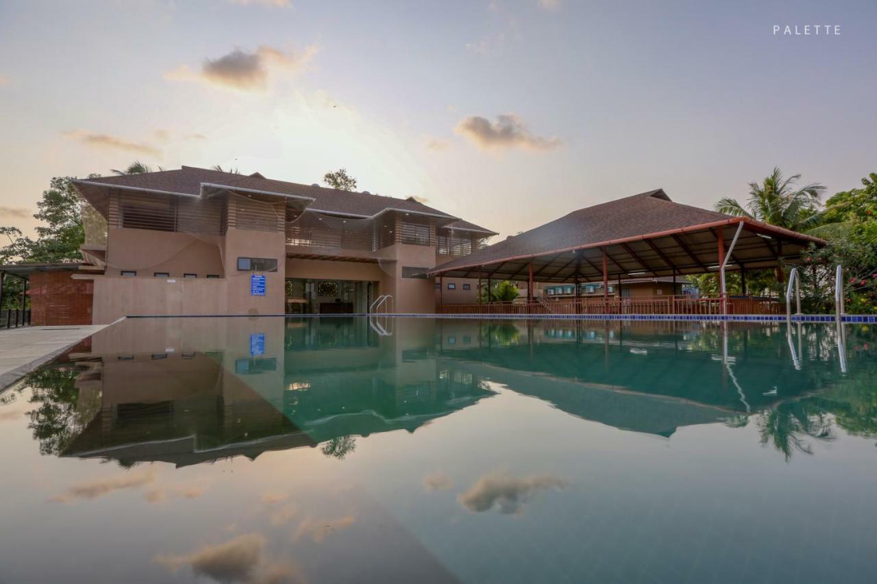 Hotel Grand Ayur Island Perumbalam Exterior foto