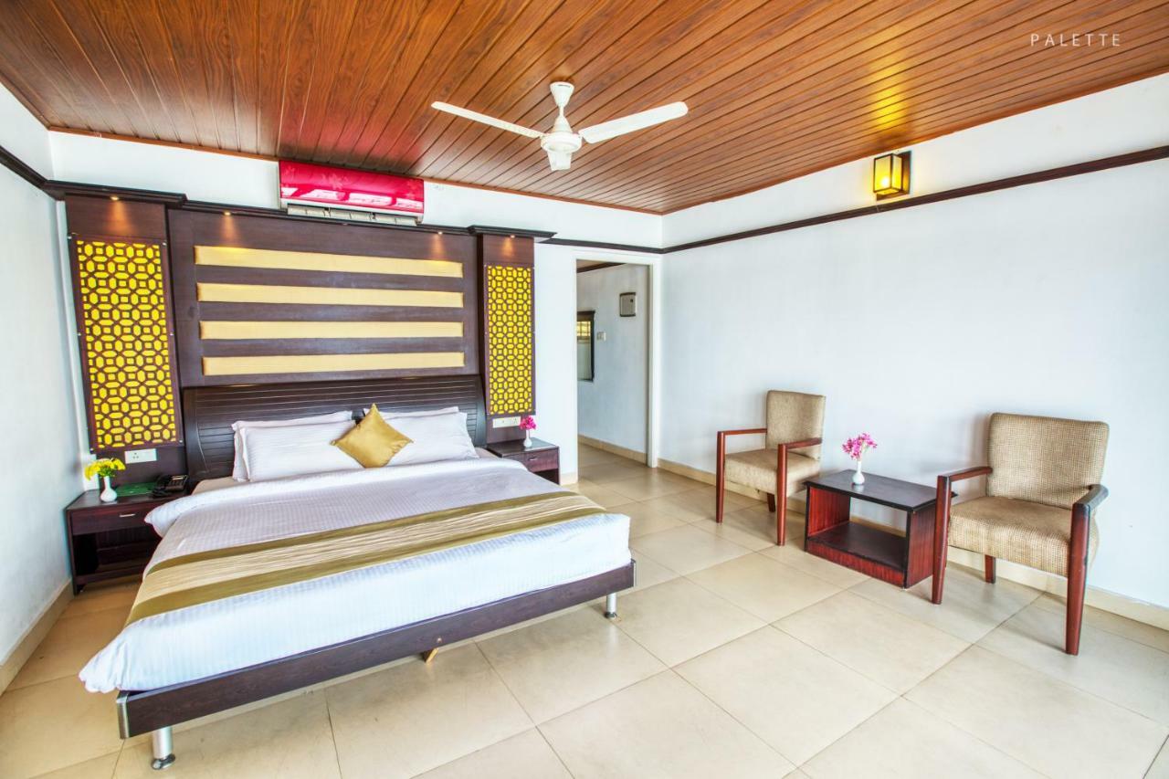 Hotel Grand Ayur Island Perumbalam Exterior foto